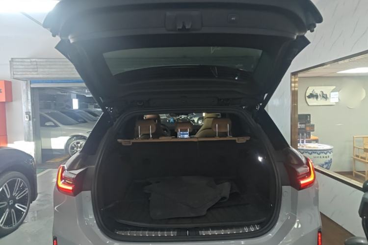 Used Nio ES6 2019 420 km Sport Version Trunk