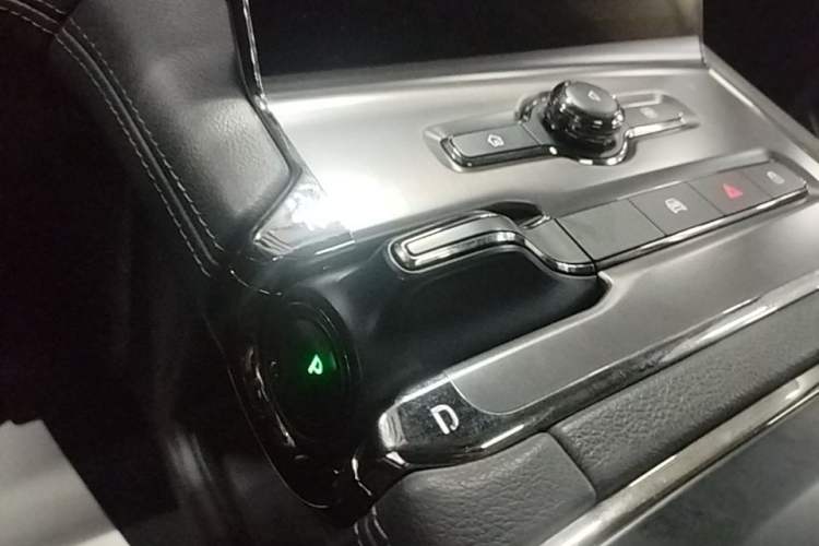 Used Nio ES6 2019 420 km Sport Version Gear Lever
