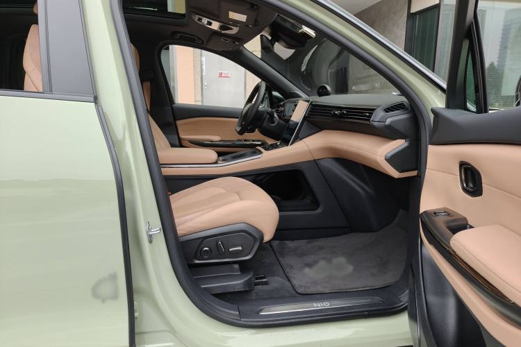Used Nio ES6 2019 430 km Performance Version Interior 5
