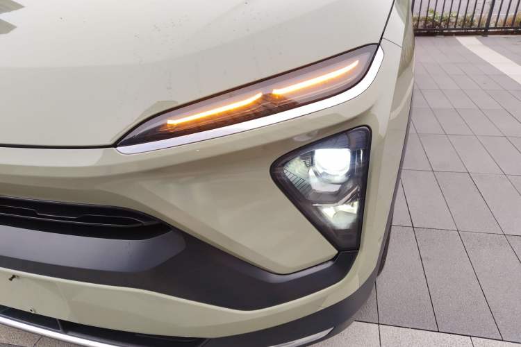 Used Nio ES6 2019 430 km Performance Version Left Front Headlight