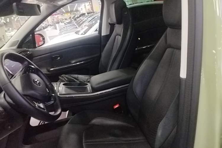 Used Nio ES6 2019 420 km Sport Version Left Front Seat