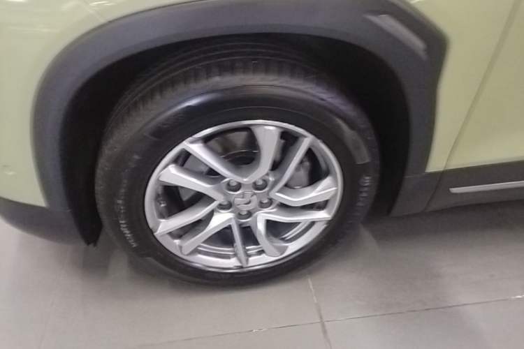 Used Nio ES6 2019 420 km Sport Version Left Front Wheel Hub