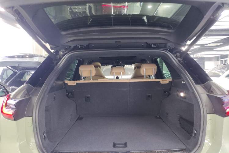 Used Nio ES6 2019 420 km Sport Version Trunk