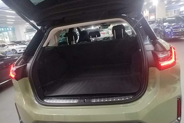 Used Nio ES6 2019 420 km Sport Version Trunk