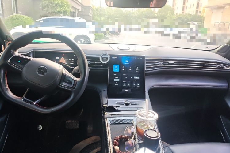 Used Nio ES6 2019 430 km Performance Version Center Console