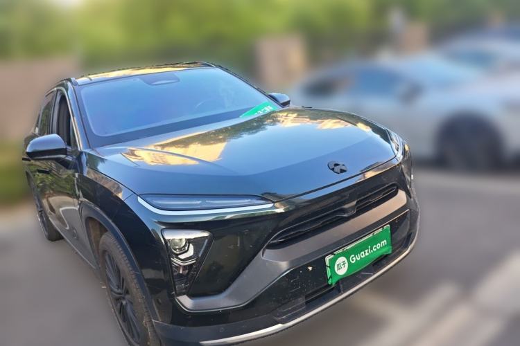 Used Nio ES6 2019 430 km Performance Version Front Right 45 Deg