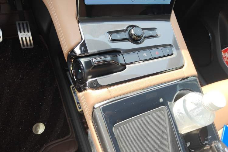 Used Nio ES6 2019 420 km Sport Version Gear Lever
