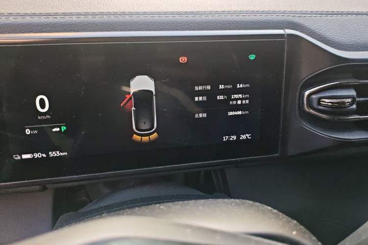 Used Nio ES6 2019 430 km Performance Version Odometer Close Up