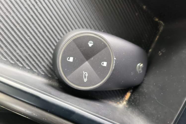 Used Nio ES6 2019 420 km Sport Version Vehicle Key
