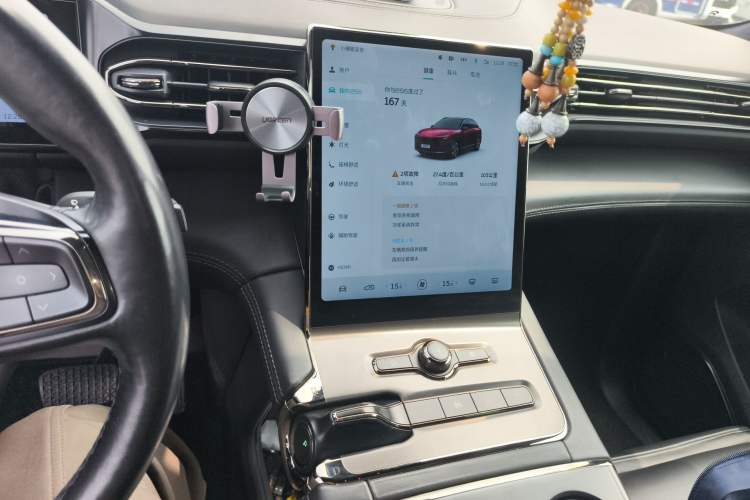 Used Nio ES6 2019 430KM First-Edition Commemorative Version Audio And AC Panel