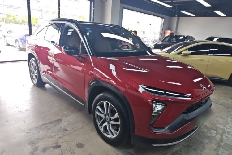 Used Nio ES6 2019 420 km Sport Version Front Right 45 Deg