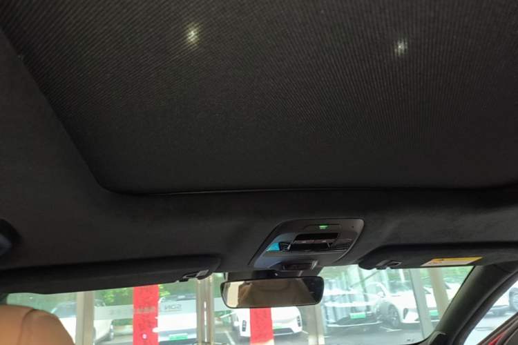 Used Nio ES6 2019 430 km Performance Version Headliner