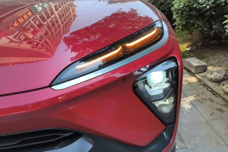 Used Nio ES6 2019 420 km Sport Version Left Front Headlight