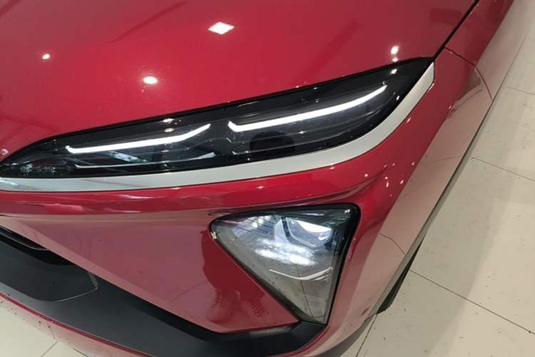 Used Nio ES6 2019 430 km Performance Version Left Front Headlight