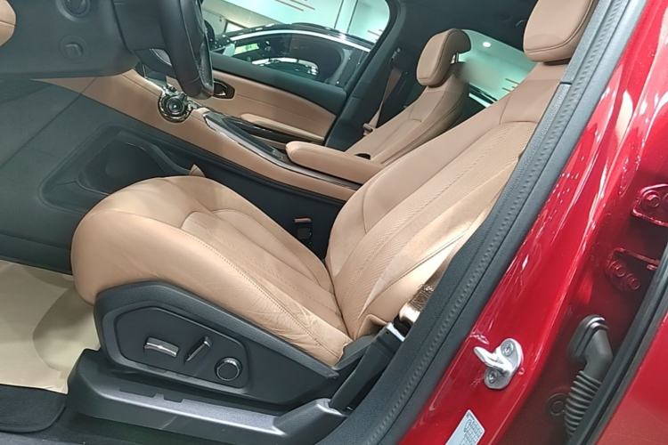 Used Nio ES6 2019 510 km Performance Version Left Front Seat