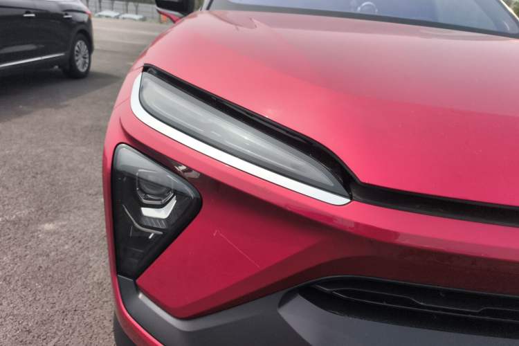 Used Nio ES6 2019 430KM First-Edition Commemorative Version Right Front Headlight