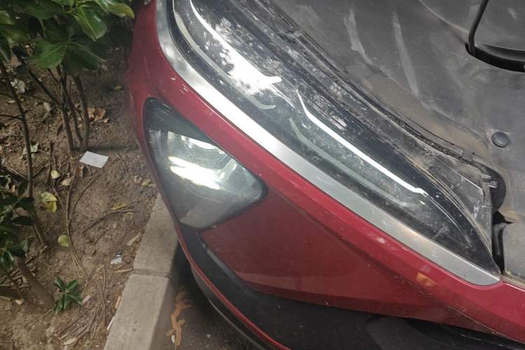 Used Nio ES6 2019 430 km Performance Version Right Front Headlight
