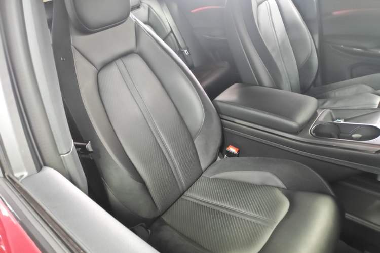 Used Nio ES6 2019 420 km Sport Version Right Front Seat