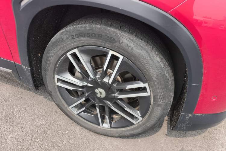 Used Nio ES6 2019 430KM First-Edition Commemorative Version Right Front Wheel Hub