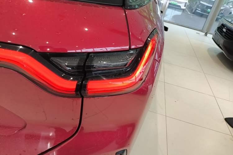Used Nio ES6 2019 430 km Performance Version Right Rear Taillight