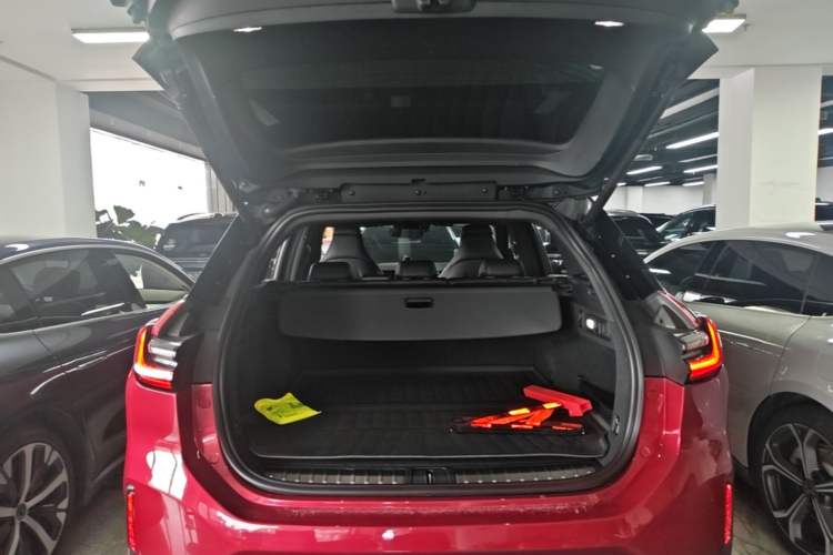 Used Nio ES6 2019 420 km Sport Version Trunk