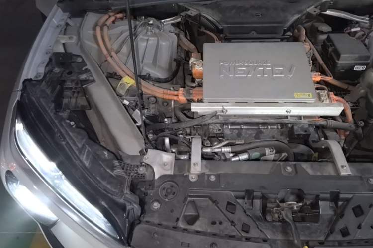 Used Nio ES6 2019 420 km Sport Version Engine Bay Right