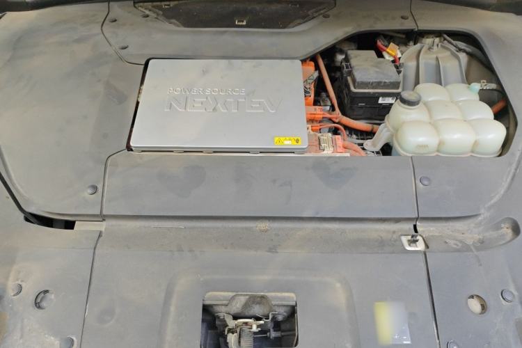 Used Nio ES6 2019 430KM First-Edition Commemorative Version Engine Bay