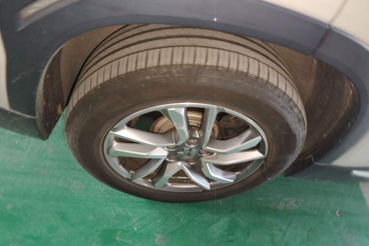Used Nio ES6 2019 430 km Performance Version Exterior 5