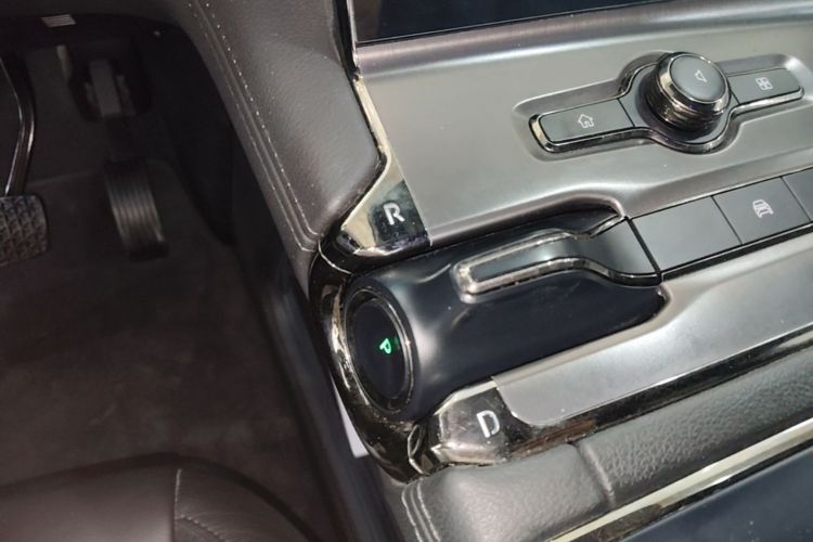 Used Nio ES6 2019 420 km Sport Version Gear Lever