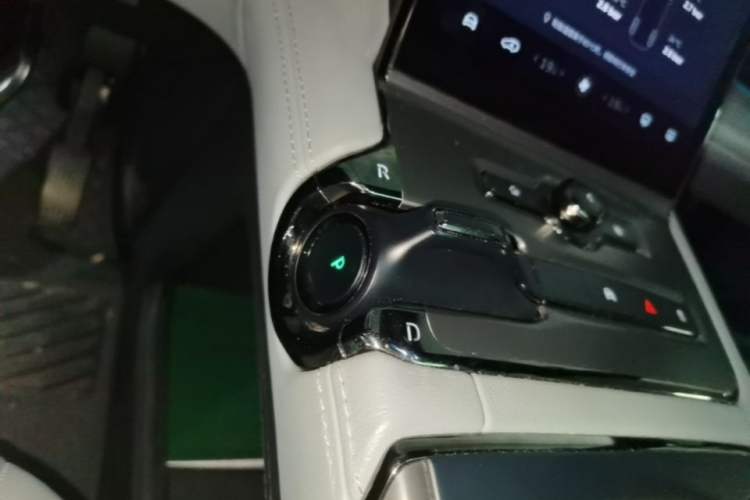 Used Nio ES6 2019 430 km Performance Version Gear Lever