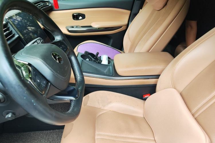 Used Nio ES6 2019 430 km Performance Version Left Front Seat