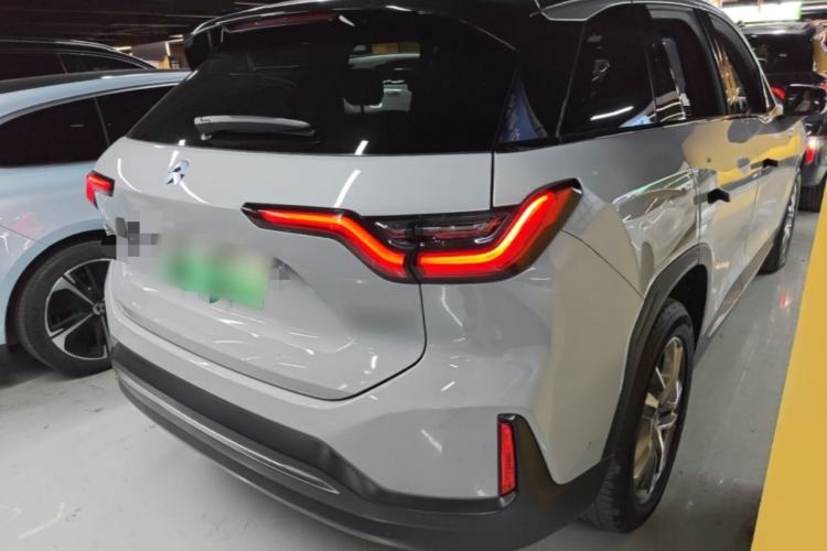 Used Nio ES6 2019 420 km Sport Version Rear Right 45 Deg