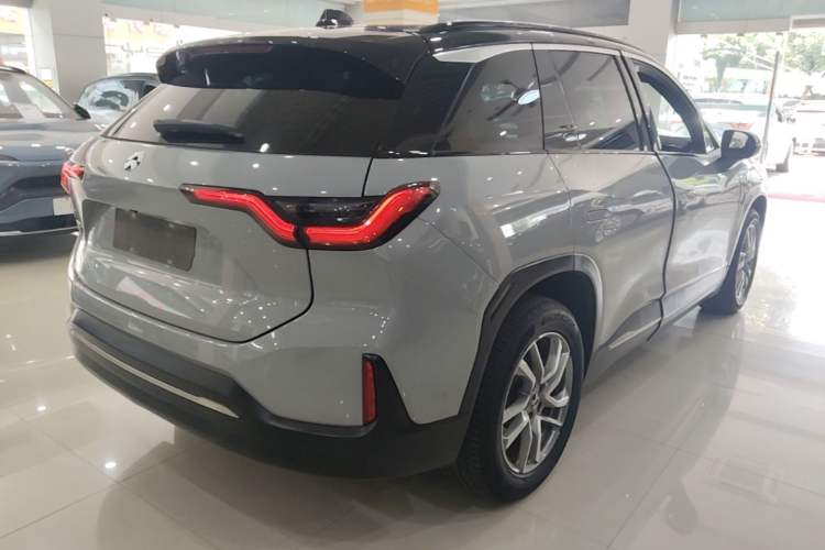 Used Nio ES6 2019 420 km Sport Version Rear Right 45 Deg