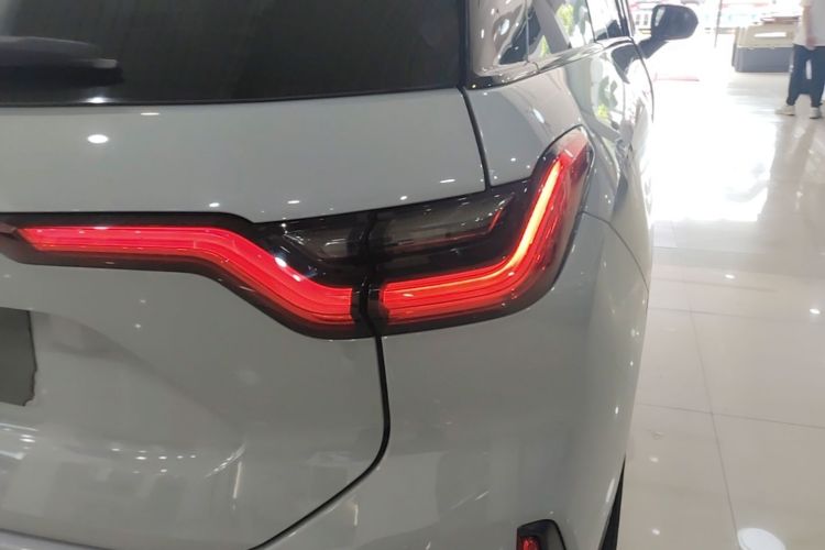 Used Nio ES6 2019 420 km Sport Version Right Rear Taillight