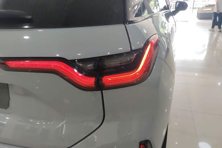 Used Nio ES6 2019 420 km Sport Version Right Rear Taillight