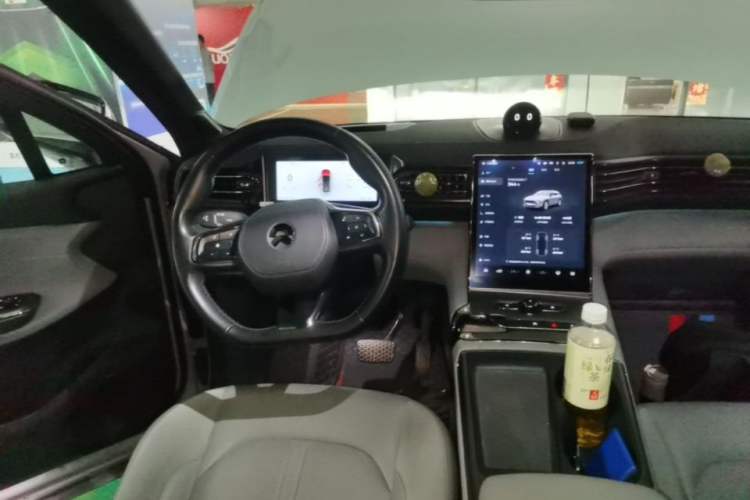 Used Nio ES6 2019 430 km Performance Version Steering Wheel