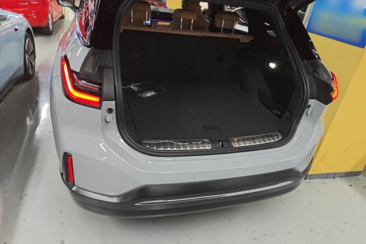 Used Nio ES6 2019 420 km Sport Version Trunk