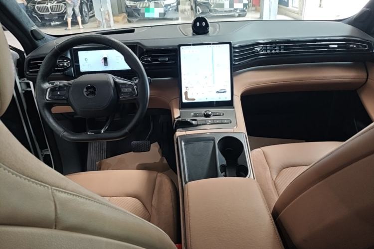Used Nio ES6 2019 430 km Performance Version Center Console