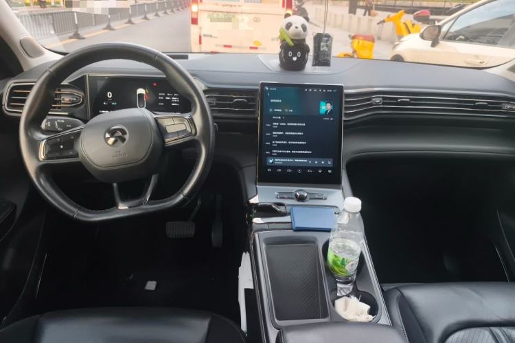 Used Nio ES6 2019 430 km Performance Version Center Console
