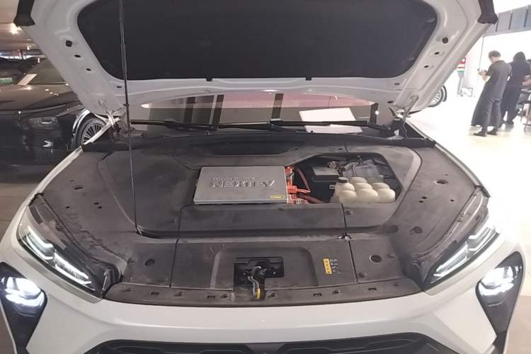 Used Nio ES6 2019 420 km Sport Version Engine Bay