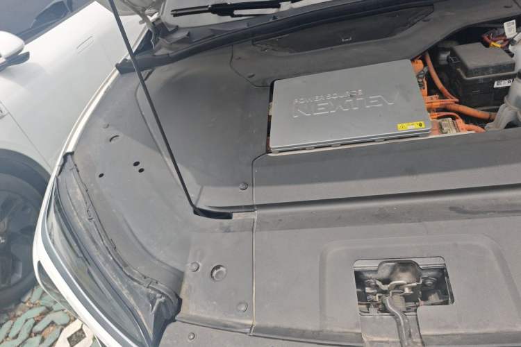 Used Nio ES6 2019 430 km Performance Version Engine Bay Right