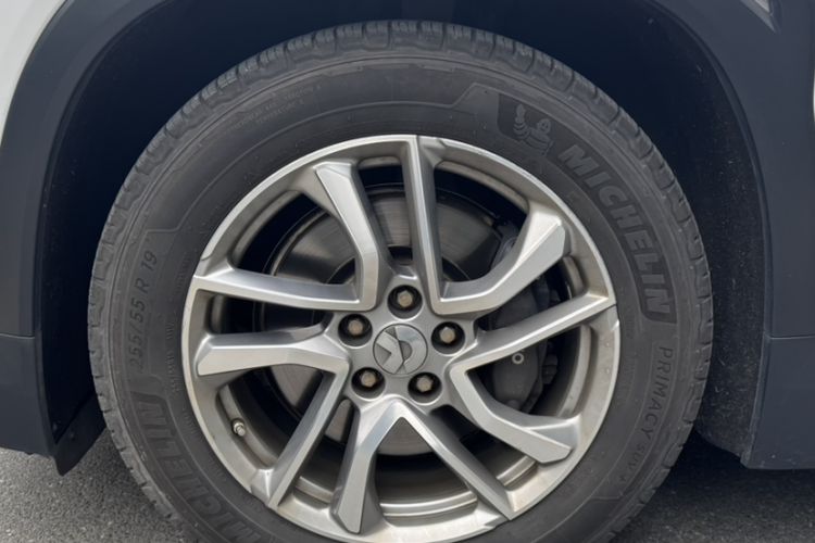 Used Nio ES6 2019 430 km Performance Version Exterior 2