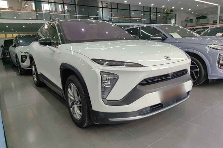 Used Nio ES6 2019 420 km Sport Version Front Right 45 Deg