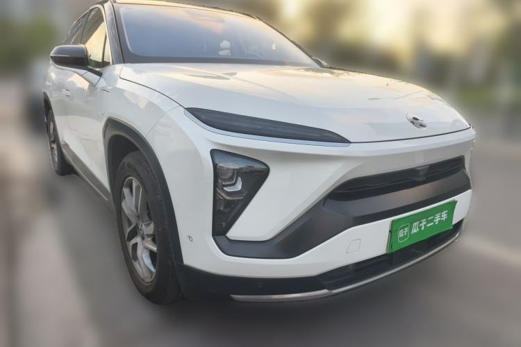 Used Nio ES6 2019 430 km Performance Version Front Right 45 Deg