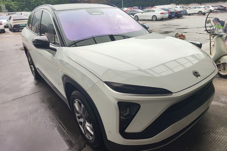 Used Nio ES6 2019 420 km Sport Version Front Right 45 Deg