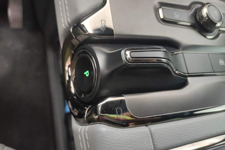 Used Nio ES6 2019 420 km Sport Version Gear Lever