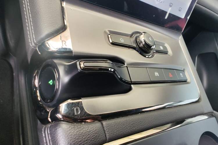 Used Nio ES6 2019 420 km Sport Version Gear Lever