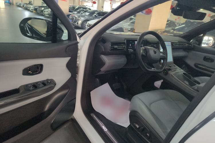 Used Nio ES6 2019 430 km Performance Version Interior 3