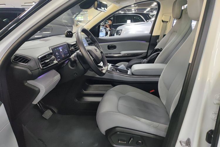 Used Nio ES6 2019 420 km Sport Version Left Front Seat