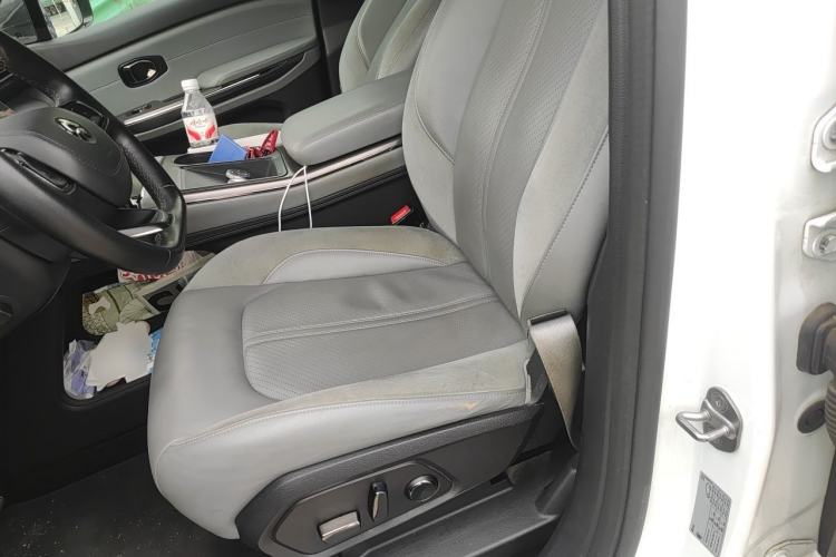 Used Nio ES6 2019 420 km Sport Version Left Front Seat